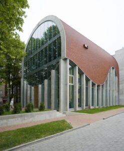 Tallinna uus sünagoog, vaade hoonele. KOKO Arhitektid: Lembit-Kaur Stöör, Tõnis Kimmel.