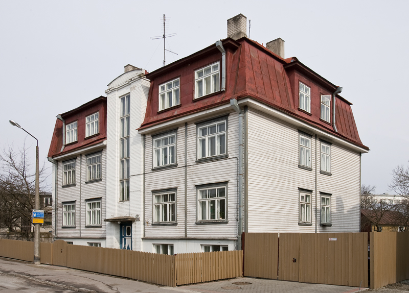 "Tallinn-type" house with a central stone stairway at 13 Magasini St., Karl Tarvas. Photo: Peeter Sirge