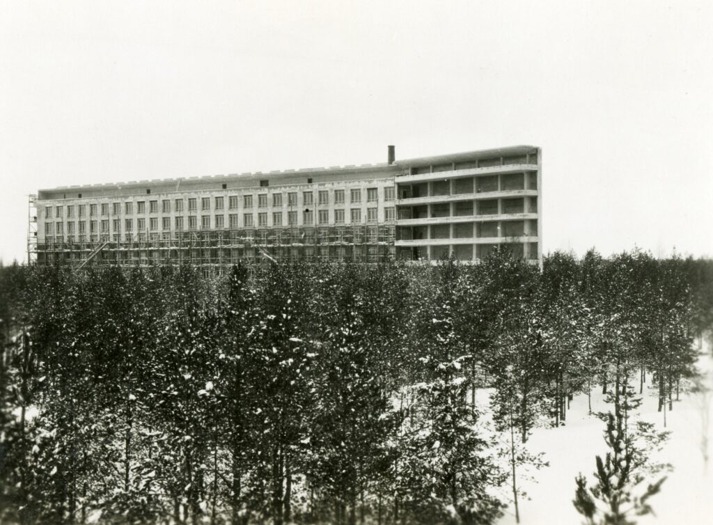 Paimio sanatoorium, 1932-1933